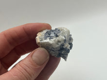 Load image into Gallery viewer, Blue spinel
