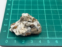 Load image into Gallery viewer, Mimetite and campylite
