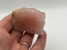 Load image into Gallery viewer, Morganite

