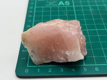 Load image into Gallery viewer, Morganite
