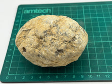 Load image into Gallery viewer, Unbroken Quartz geode

