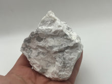Load image into Gallery viewer, Howlite

