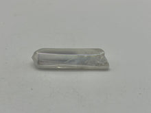 Load image into Gallery viewer, Aura treated Quartz point
