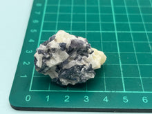 Load image into Gallery viewer, Blue spinel
