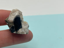 Load image into Gallery viewer, Blue spinel
