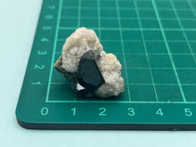 Load image into Gallery viewer, Blue spinel
