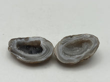 Load image into Gallery viewer, Agate geode pair
