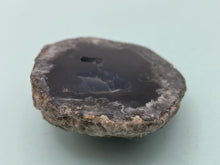 Load image into Gallery viewer, Dugway geode
