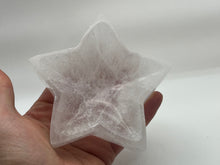 Load image into Gallery viewer, Star selenite bowl
