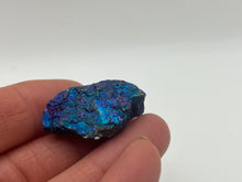 Load image into Gallery viewer, Peacock Ore
