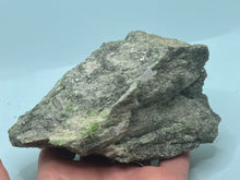Load image into Gallery viewer, Chrome diopside
