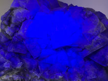Load image into Gallery viewer, Fluorite
