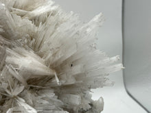 Load image into Gallery viewer, Scolecite
