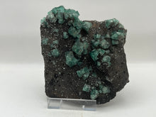 Load image into Gallery viewer, Fluorite

