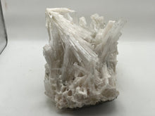 Load image into Gallery viewer, Scolecite
