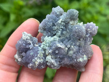 Load image into Gallery viewer, Grape chalcedony
