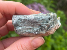 Load image into Gallery viewer, Actinolite
