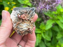 Load image into Gallery viewer, Vanadinite and Baryte
