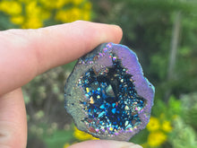 Load image into Gallery viewer, Aura Quartz geode
