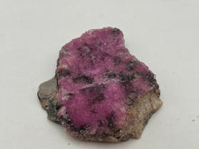 Load image into Gallery viewer, Cobaltoan calcite
