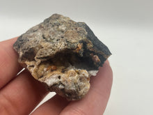 Load image into Gallery viewer, Mimetite and Campylite
