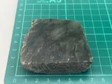 Load image into Gallery viewer, Labradorite
