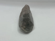 Load image into Gallery viewer, Tumbled garden Quartz with lodolite
