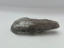 Load image into Gallery viewer, Tumbled garden Quartz with lodolite

