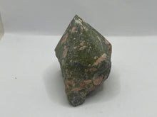 Load image into Gallery viewer, Unakite point
