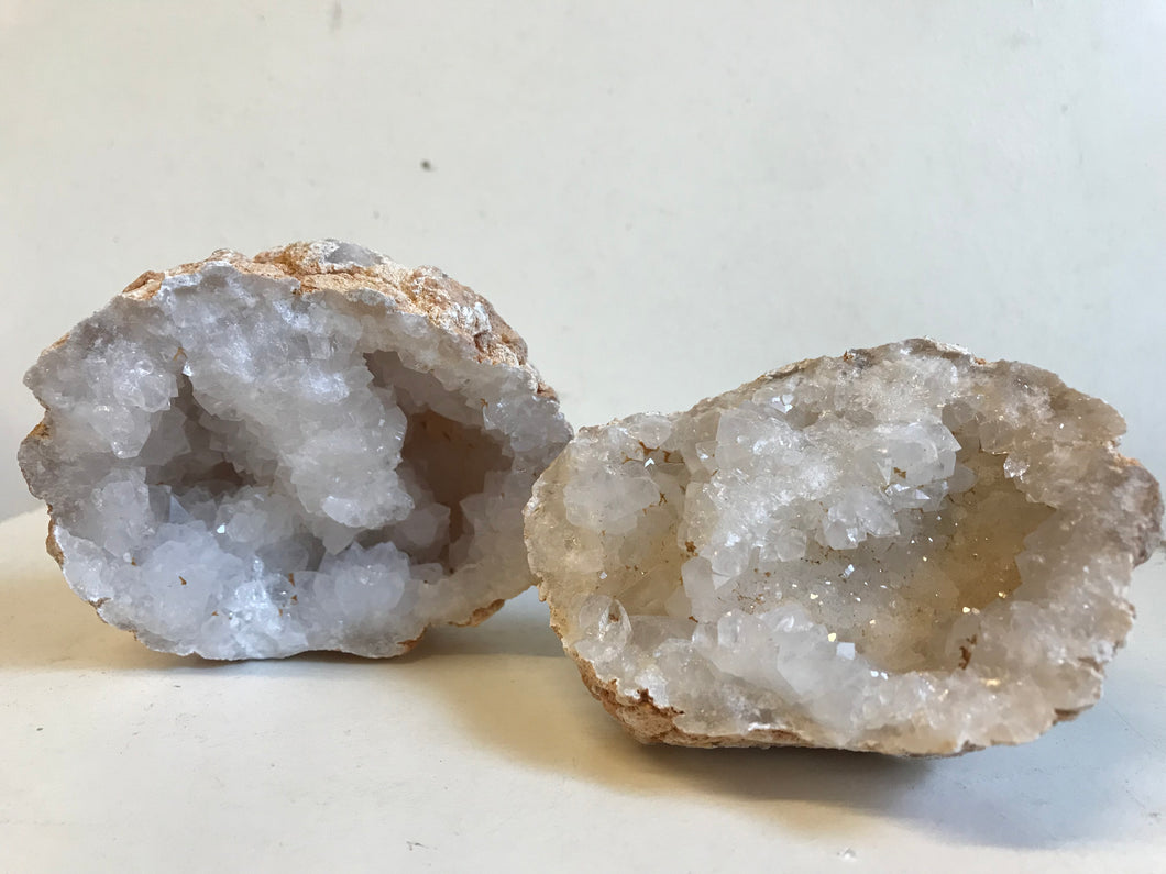 Whole Quartz geode