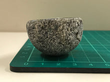 Load image into Gallery viewer, Labradorite emma egg

