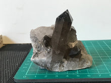 Load image into Gallery viewer, Smoky quartz
