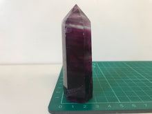 Load image into Gallery viewer, Fluorite point
