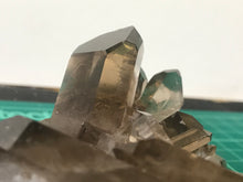 Load image into Gallery viewer, Smoky quartz
