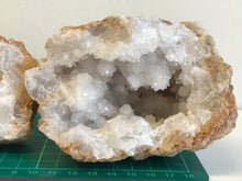 Load image into Gallery viewer, Whole Quartz geode
