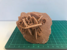 Load image into Gallery viewer, Baryte desert rose
