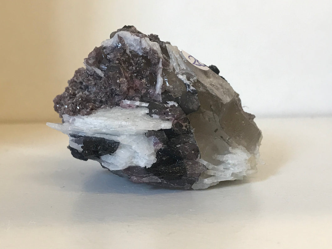 Mica, smoky Quartz and acktinolite