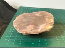 Load image into Gallery viewer, Cherry blossom agate
