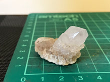 Load image into Gallery viewer, Spirit quartz
